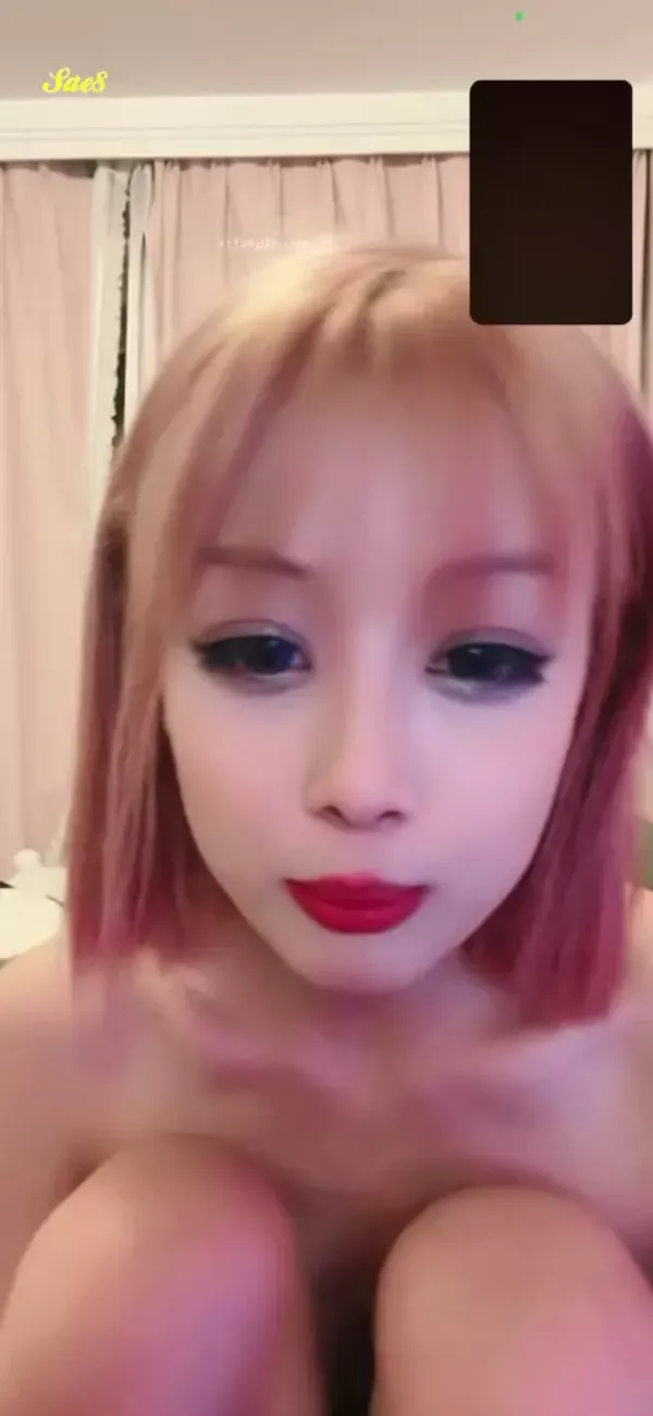 反差金发网红钟儿一对一调教